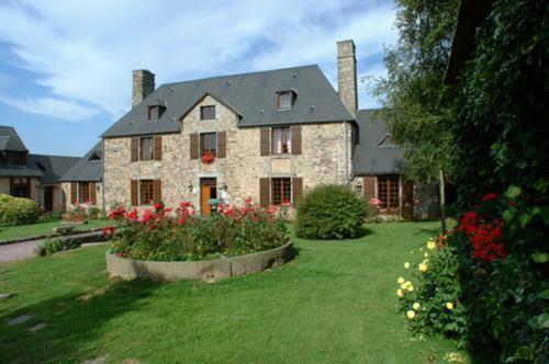 Logis Hotel Restaurant Manoir De L'Acherie Sainte-Cécile 외부 사진
